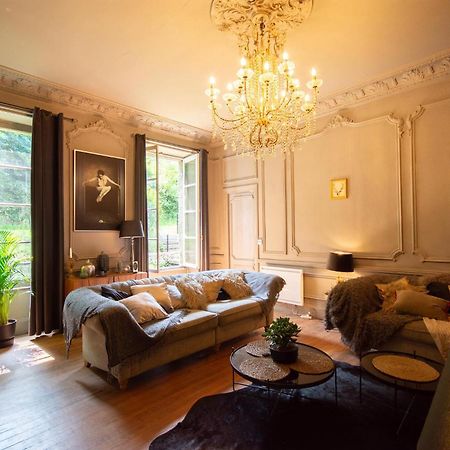 Beautiful, Historic Manoir In Semi-Rural Setting Villa Vire  Bagian luar foto