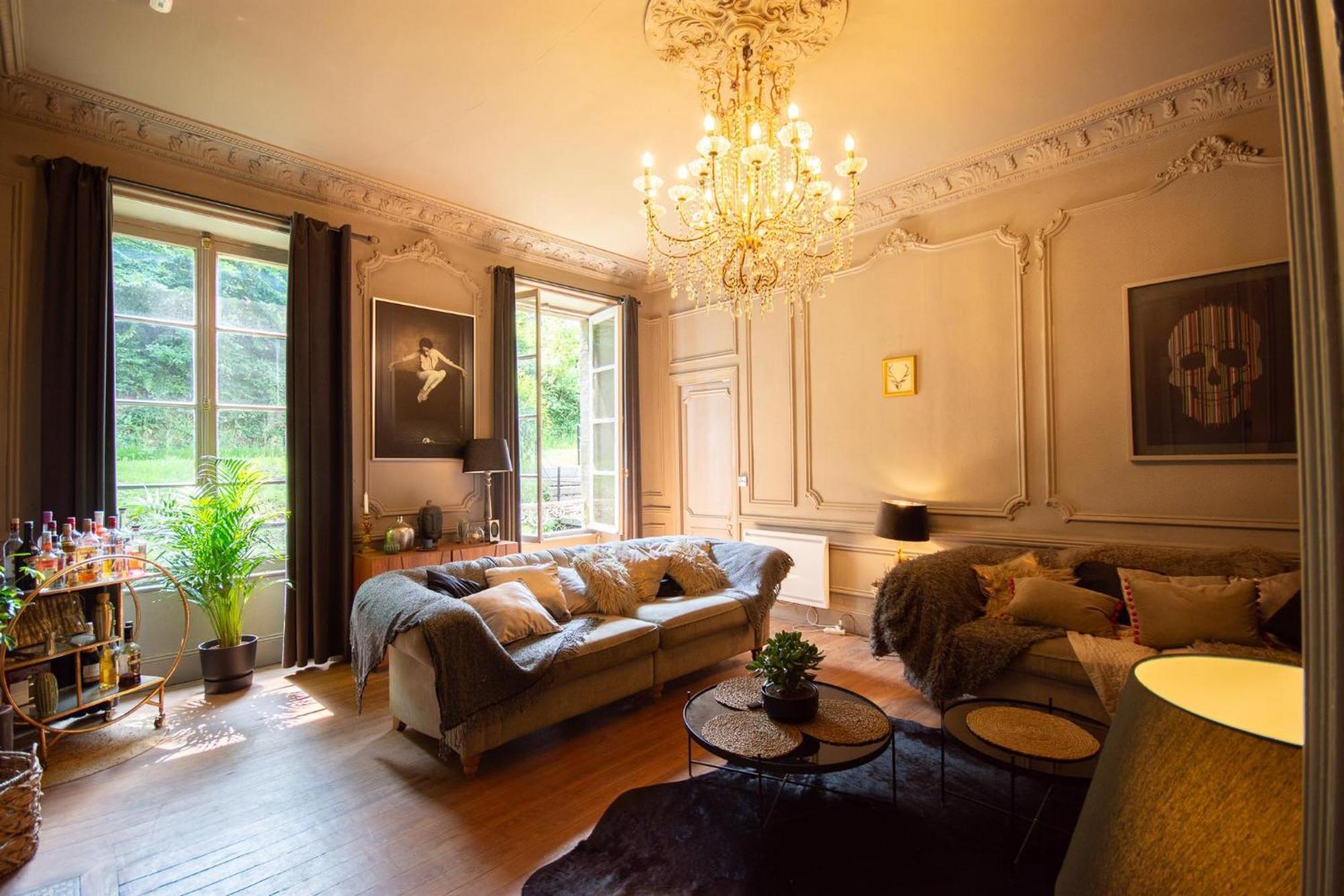 Beautiful, Historic Manoir In Semi-Rural Setting Villa Vire  Bagian luar foto